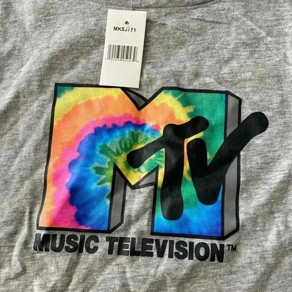 🆕MTV Grey Cropped Graphic Tee L🆕 - Picture 2 of 4